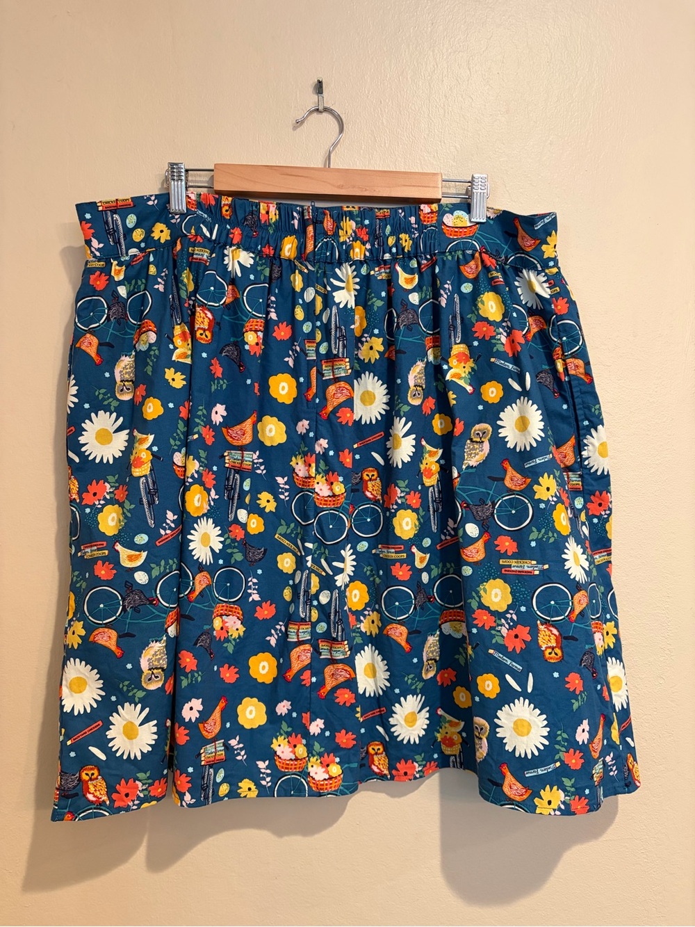 Retrolicious Chicken & Owl Farmgirl Skater Skirt, Partial Elastic Waist, size 2X - Picture 3 of 10